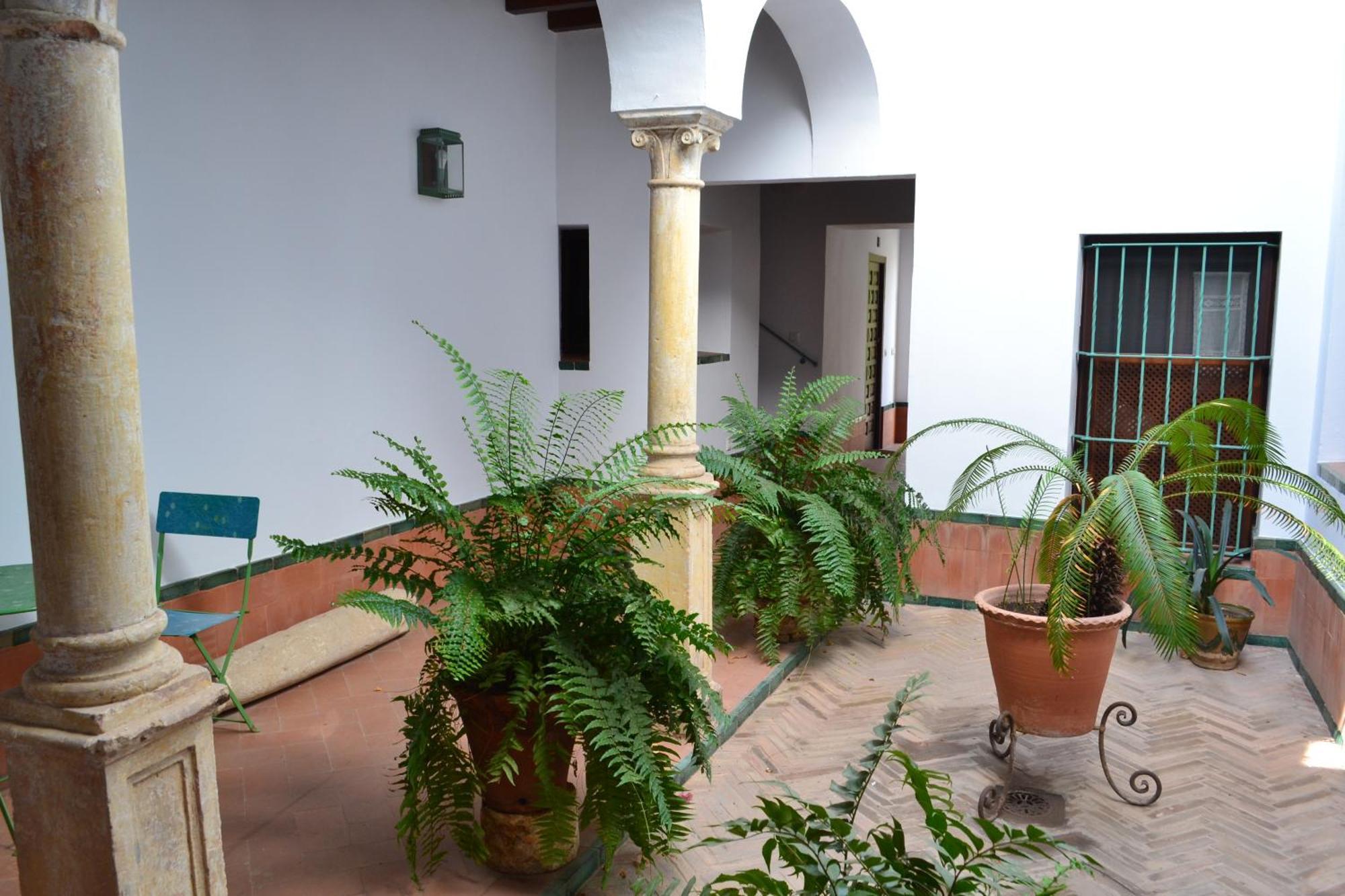 Апартаменты Sunshine Patio De La Hoguera Кордова Экстерьер фото
